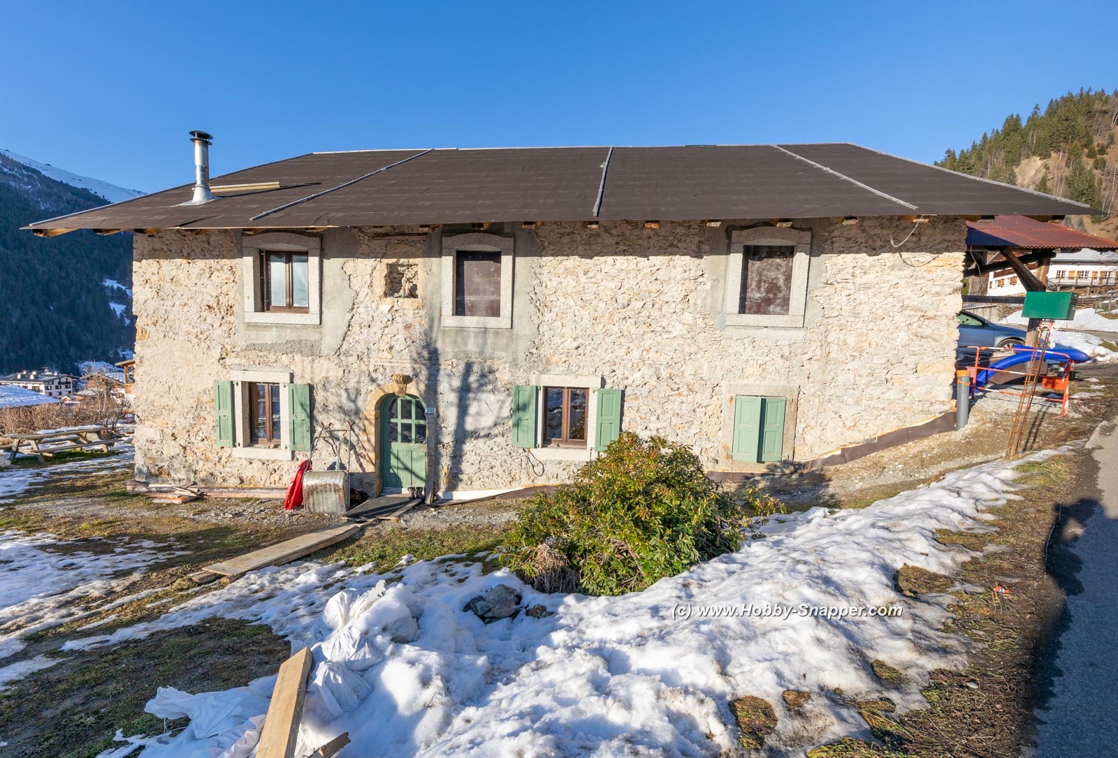 Nice old farmhouse being renovated  